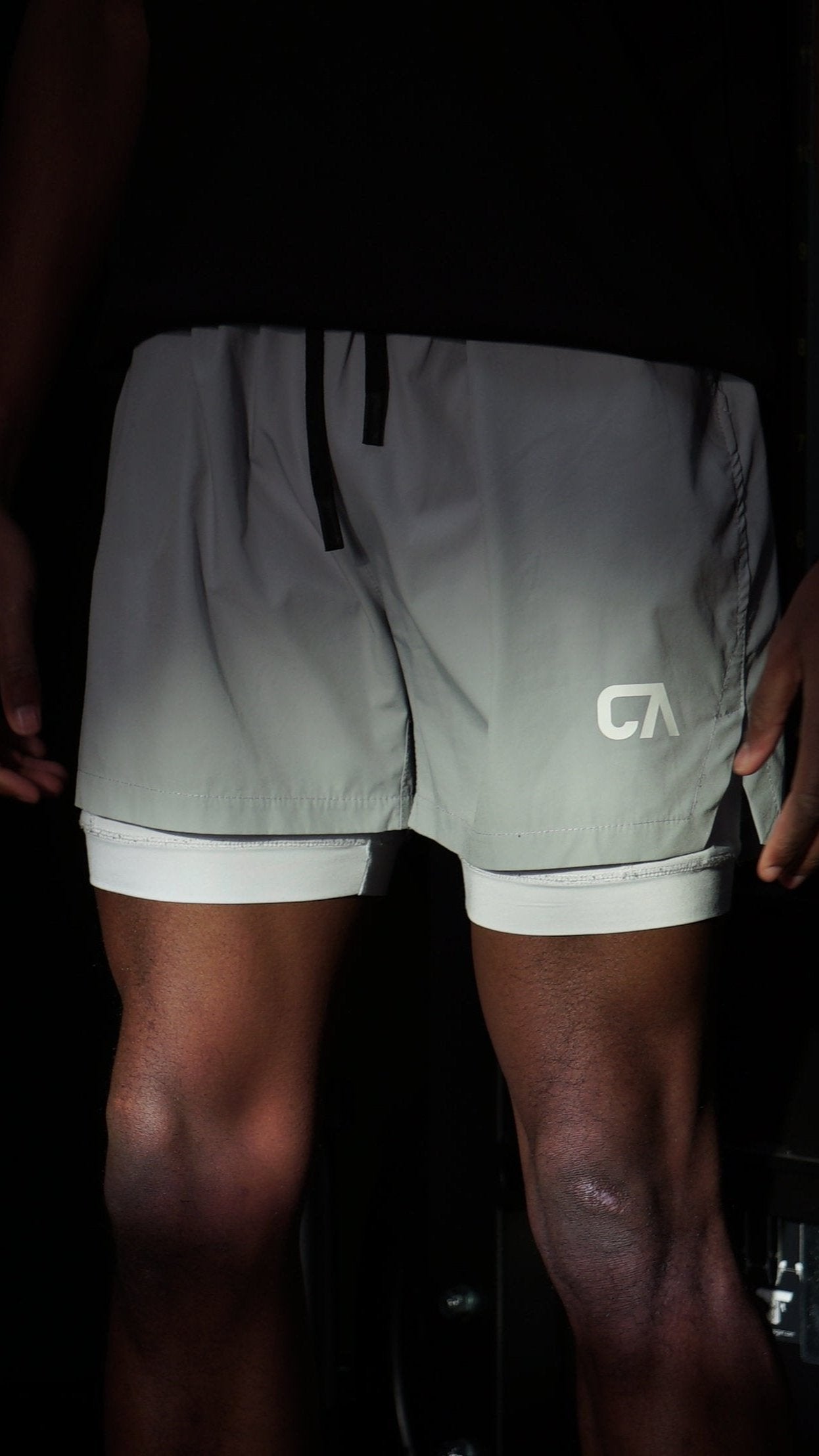 MOTION SHORTS